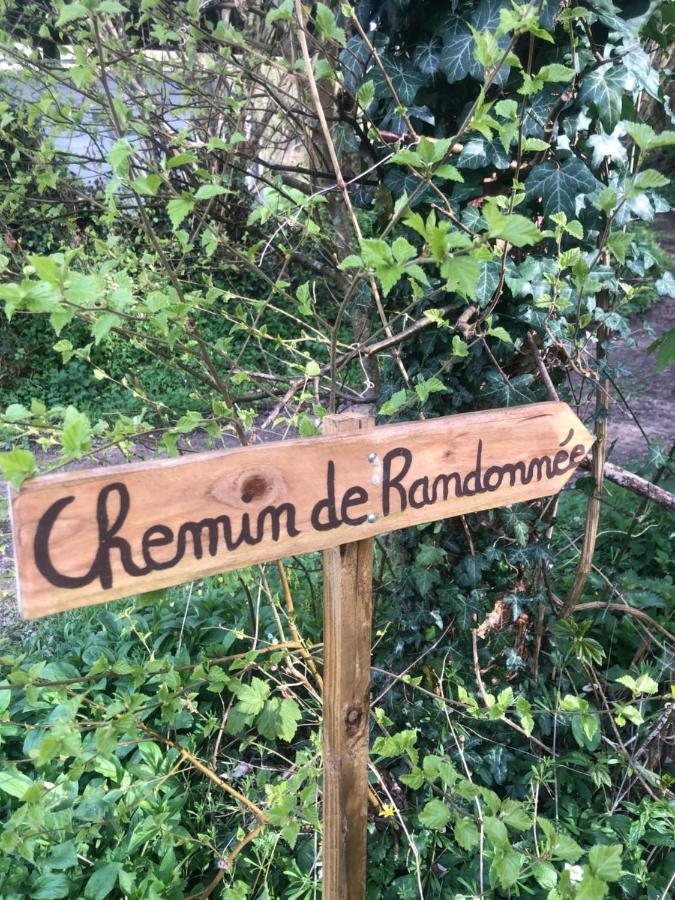 מלון Les Preaux Le Prieure Des Fontaines מראה חיצוני תמונה