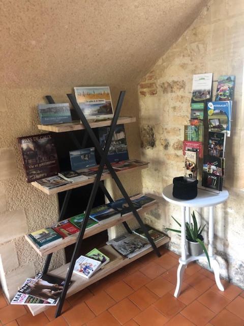 מלון Les Preaux Le Prieure Des Fontaines מראה חיצוני תמונה