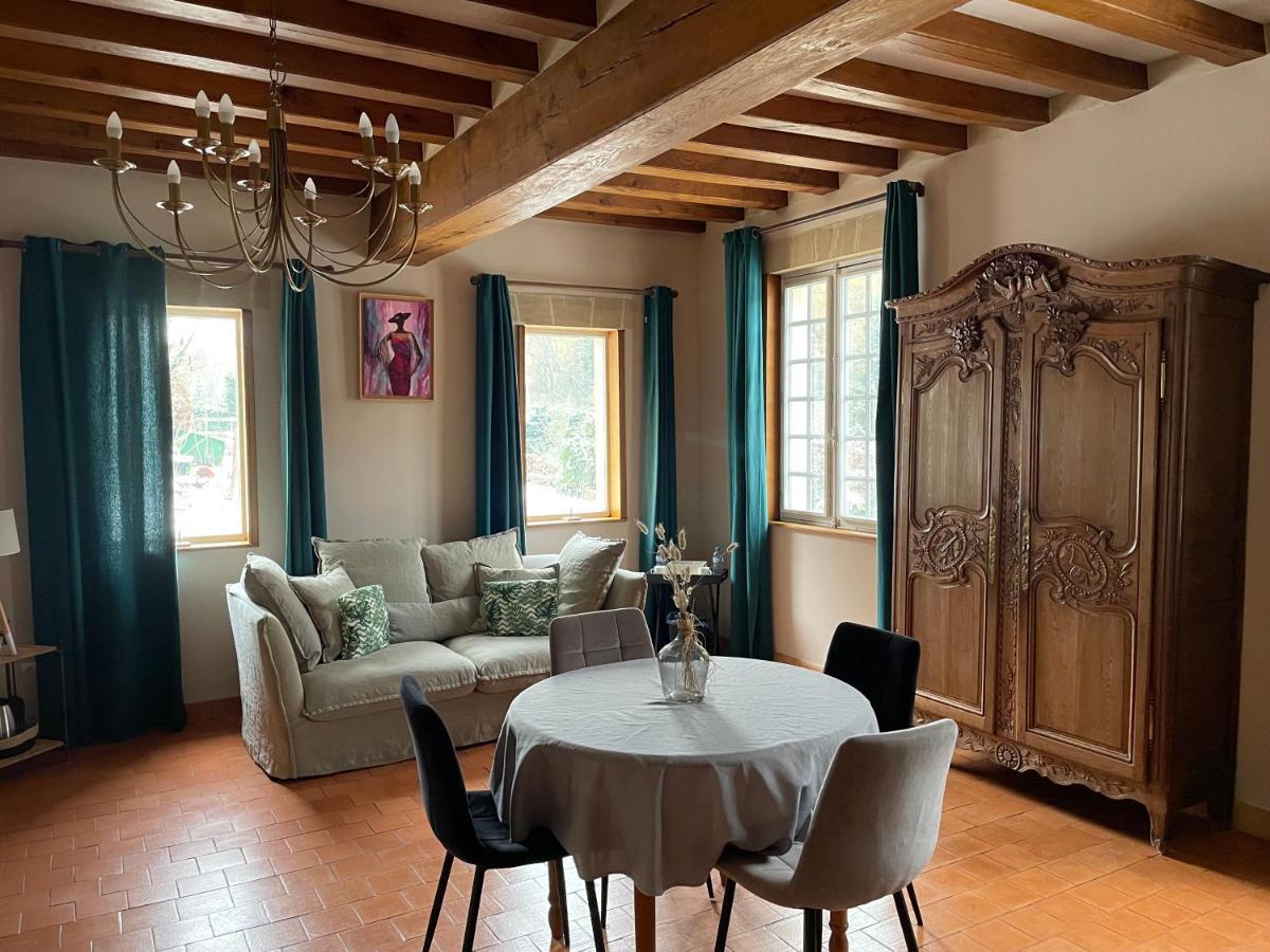 מלון Les Preaux Le Prieure Des Fontaines מראה חיצוני תמונה